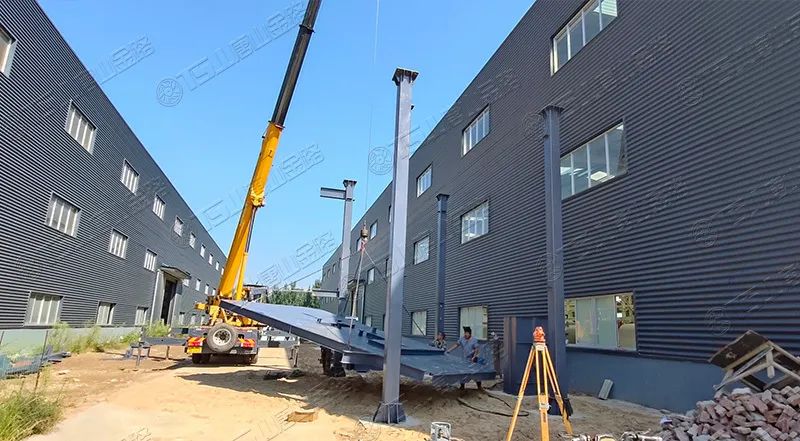 唐山金路廠(chǎng)區(qū)打造小型制砂樓，供客戶(hù)帶料試機(jī)