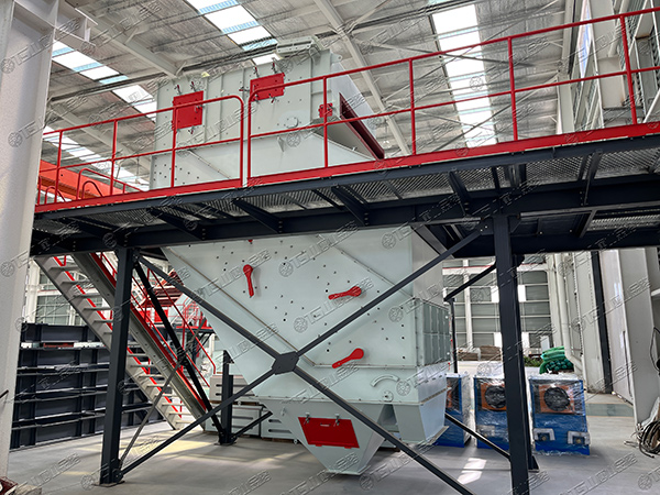 高頻篩，細(xì)物料篩分專家，效率高還不堵孔